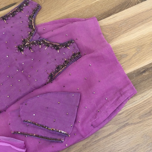 Indian lehenga set - Picture 14 of 15